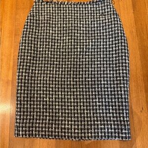 CHANEL Black and White Tweed Pencil Skirt